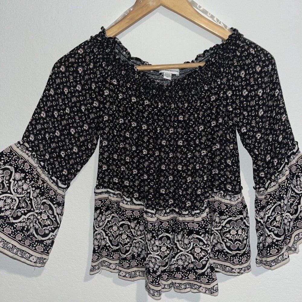 American Eagle Floral Off Shoulders Top Womens Small Smocked Bell Sleeves boho
